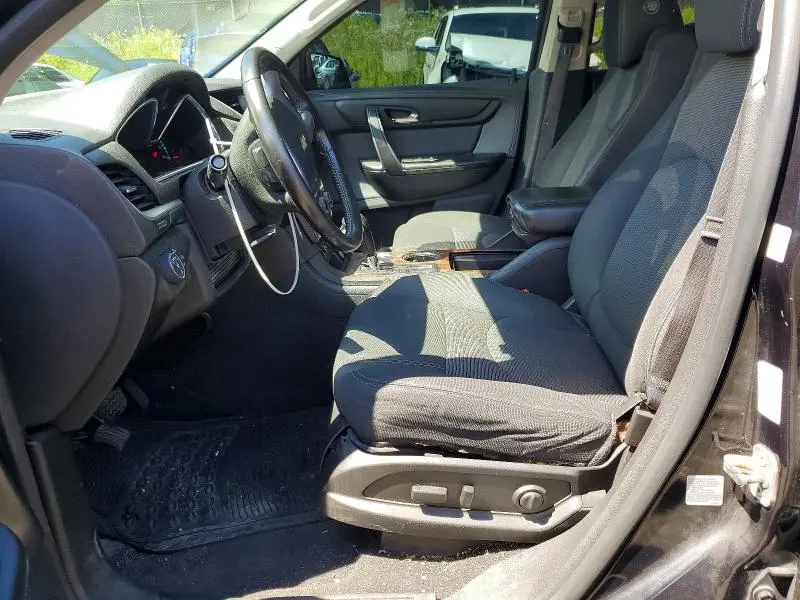 2013 CHEVROLET TRAVERSE LT  