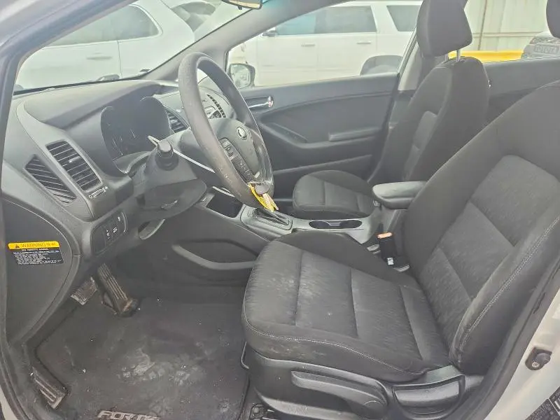 2014 KIA FORTE LX  