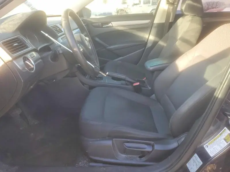 2012 VOLKSWAGEN PASSAT S  