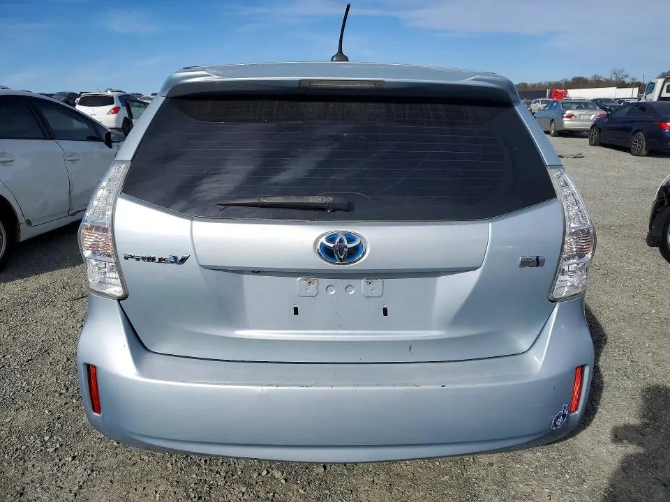 2014 TOYOTA PRIUS V   