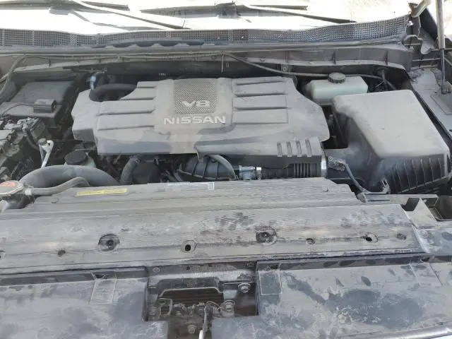 2017 NISSAN TITAN SV  