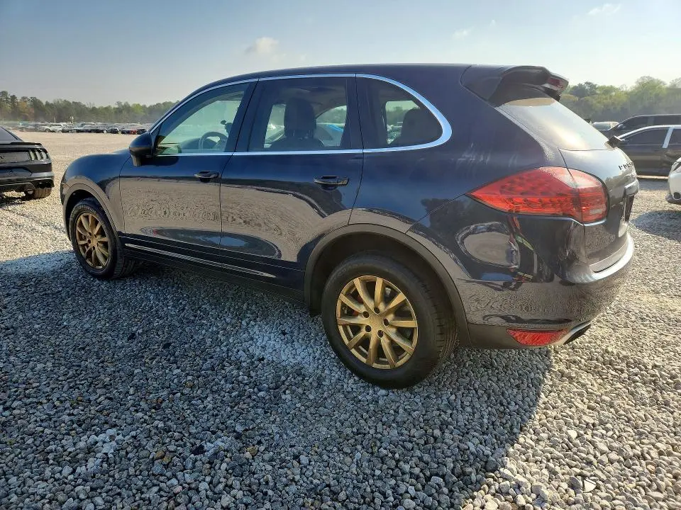 2011 PORSCHE CAYENNE   