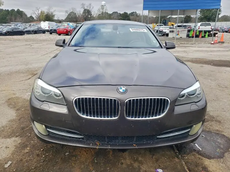 2011 BMW 528 I  
