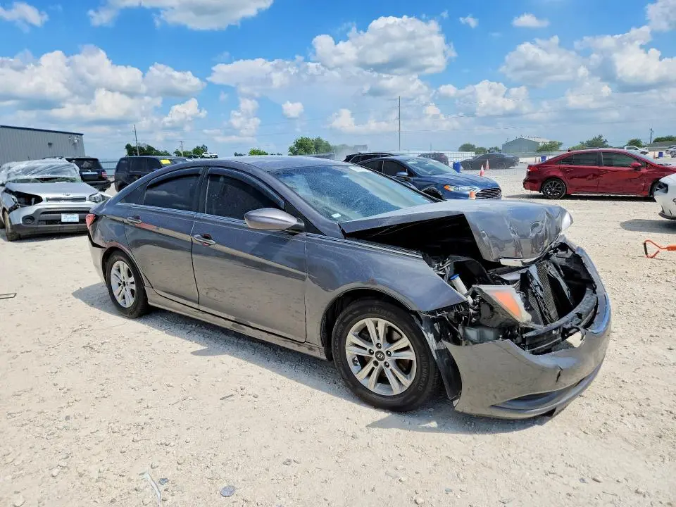 2012 HYUNDAI SONATA GLS  