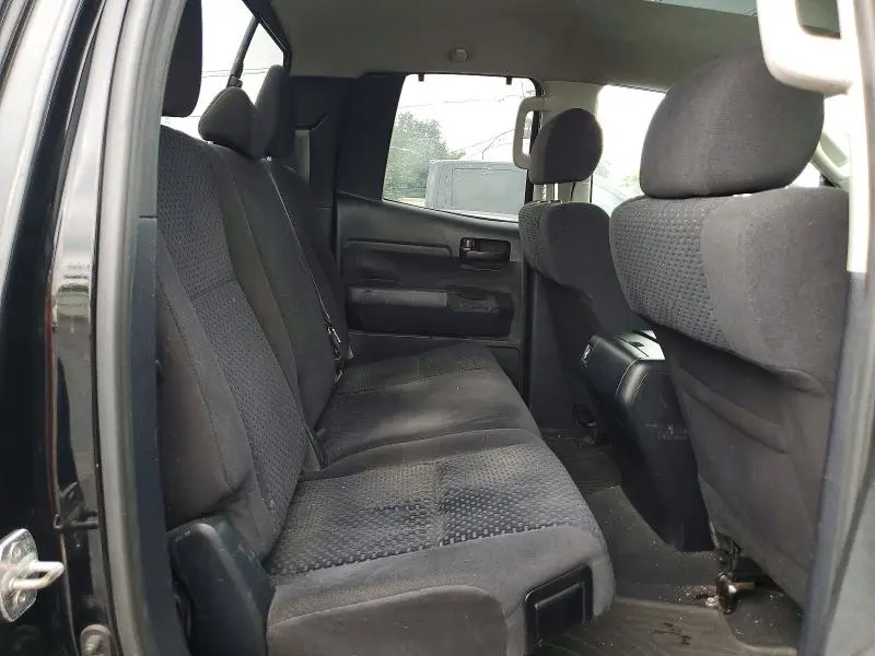 2011 TOYOTA TUNDRA DOUBLE CAB SR5  