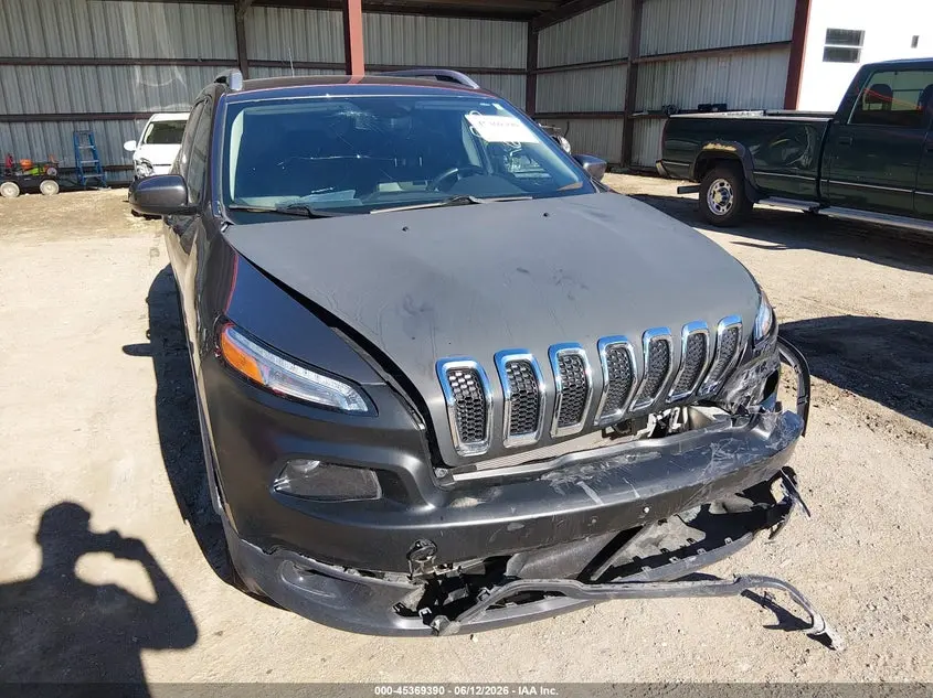 2018 JEEP CHEROKEE LATITUDE PLUS 4X4
