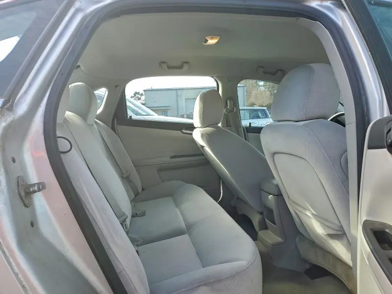 2011 CHEVROLET IMPALA LT  