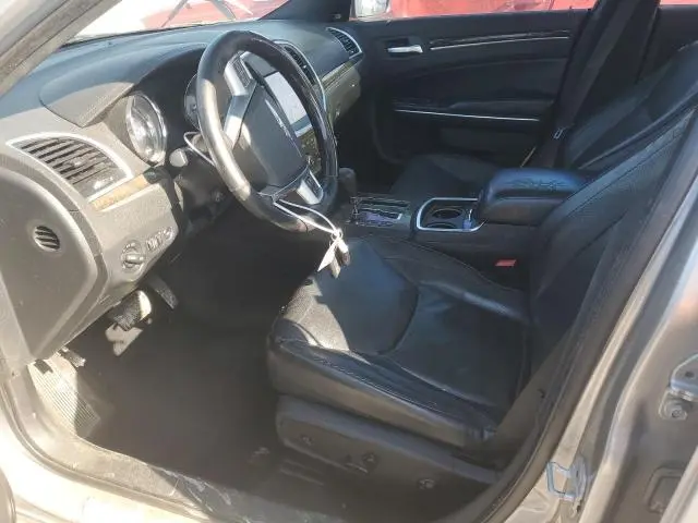 2011 CHRYSLER 300C   
