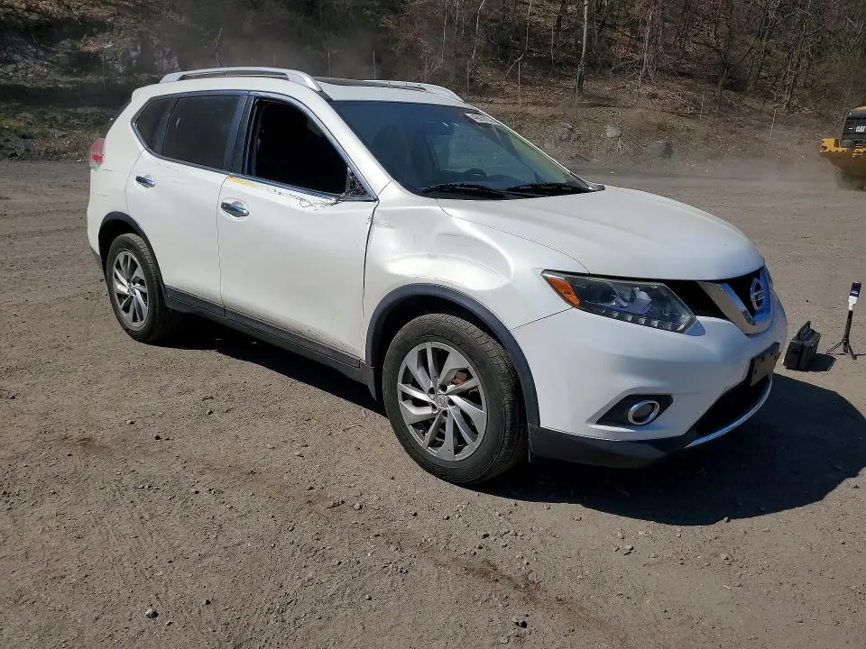 2014 NISSAN ROGUE SL  