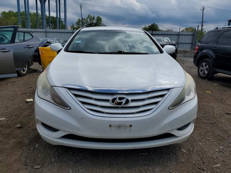 2012 HYUNDAI SONATA GLS  