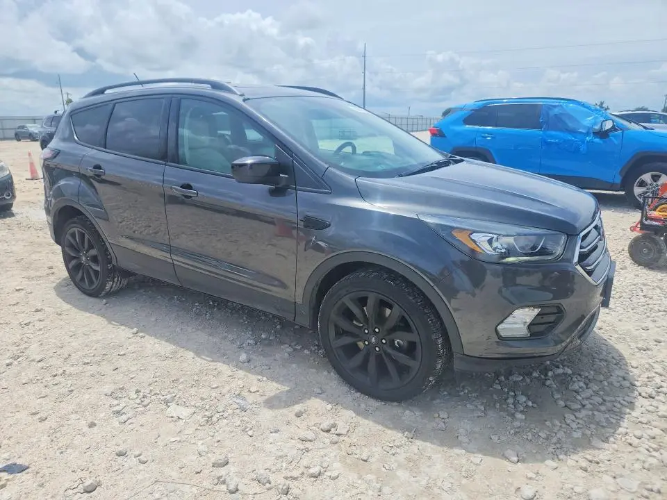 2018 FORD ESCAPE SEL  