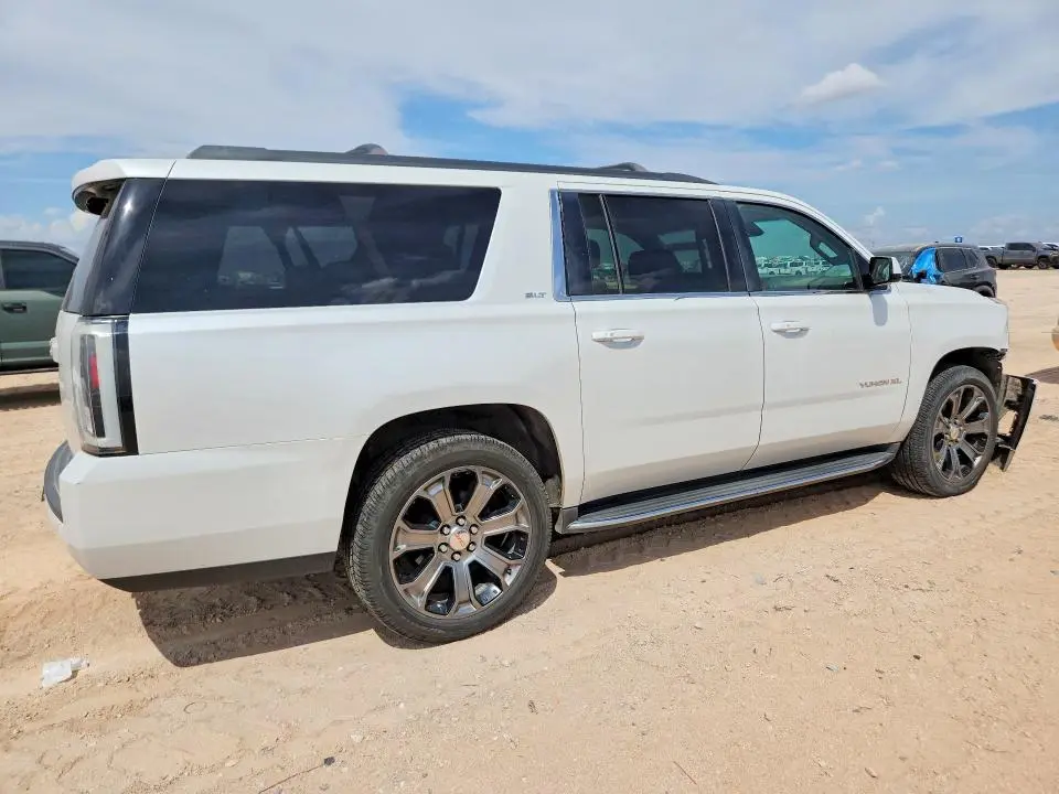 2016 GMC YUKON XL K1500 SLT  