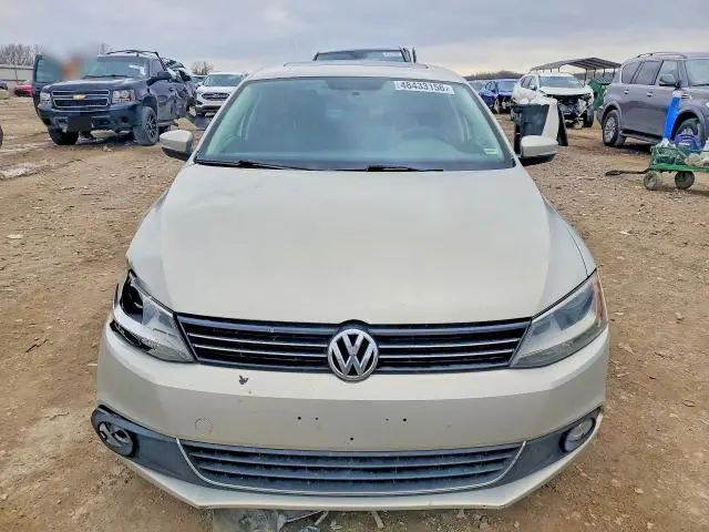 2011 VOLKSWAGEN JETTA SEL  