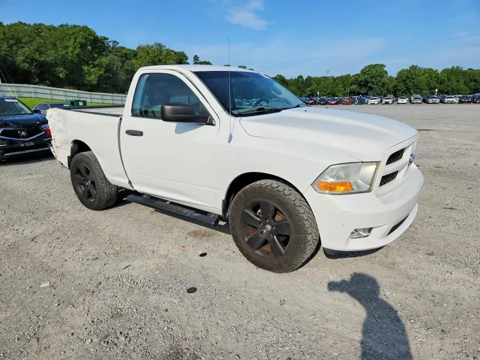 2012 DODGE RAM 1500 ST  
