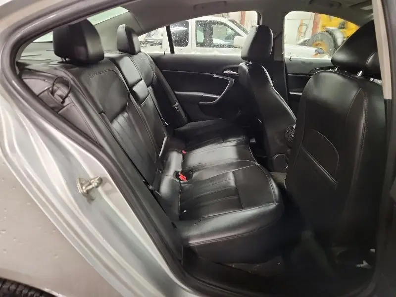 2011 BUICK REGAL CXL  