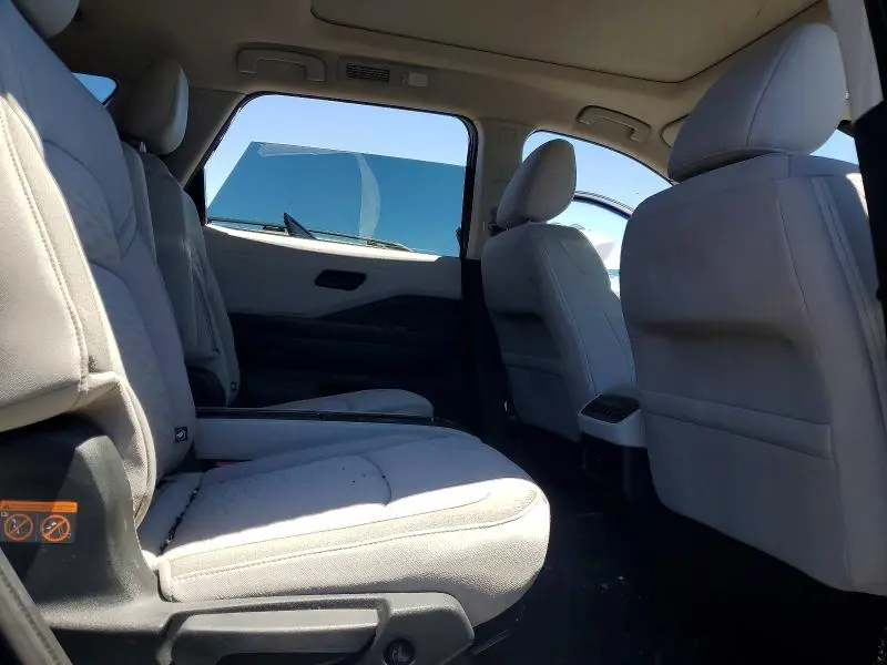 2024 NISSAN PATHFINDER ROCK CREEK  