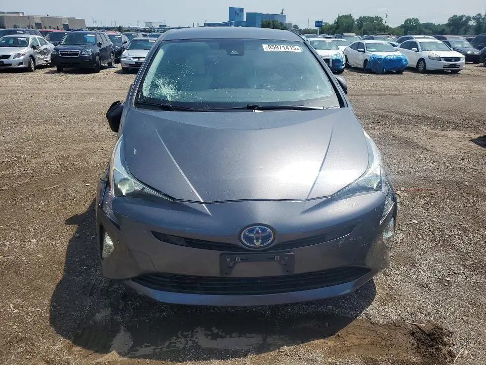 2018 TOYOTA PRIUS FOUR TOURING  