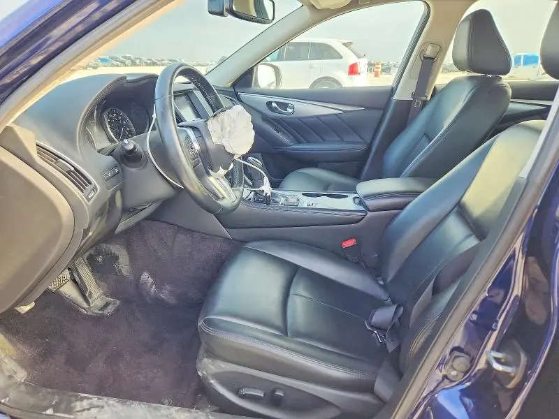 2021 INFINITI Q50 LUXE  