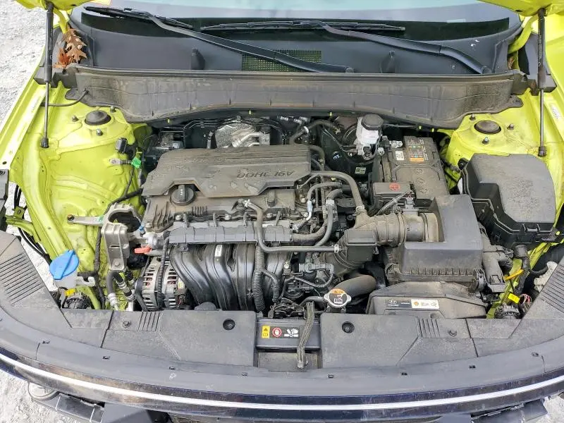 2024 HYUNDAI KONA SE  