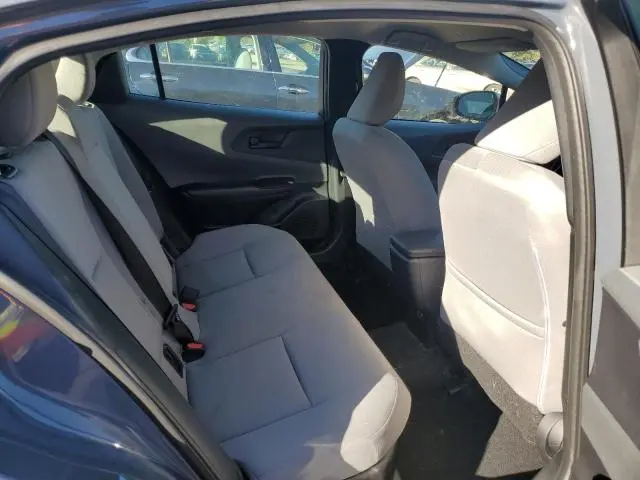 2025 TOYOTA PRIUS LE  