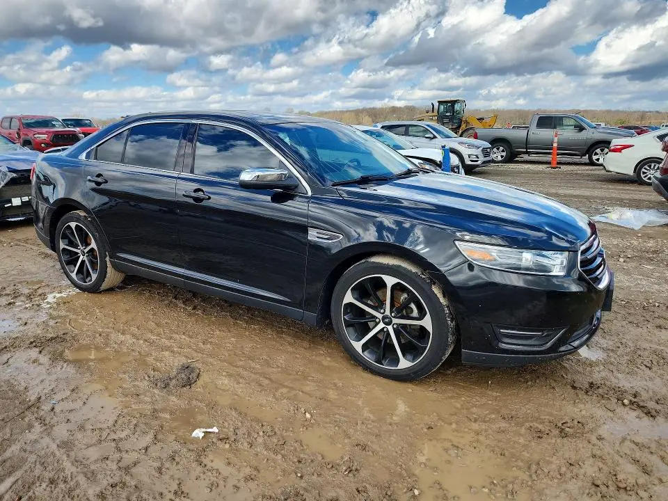 2015 FORD TAURUS LIMITED  