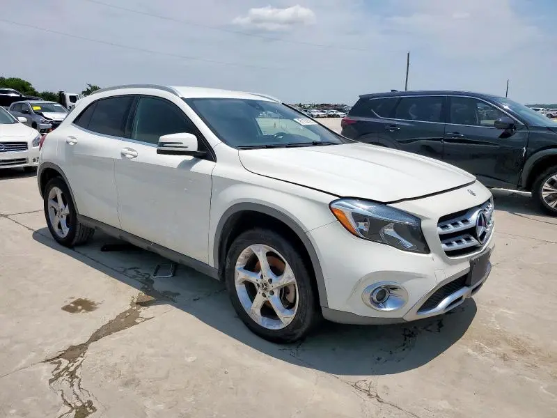 2018 MERCEDES-BENZ GLA 250  