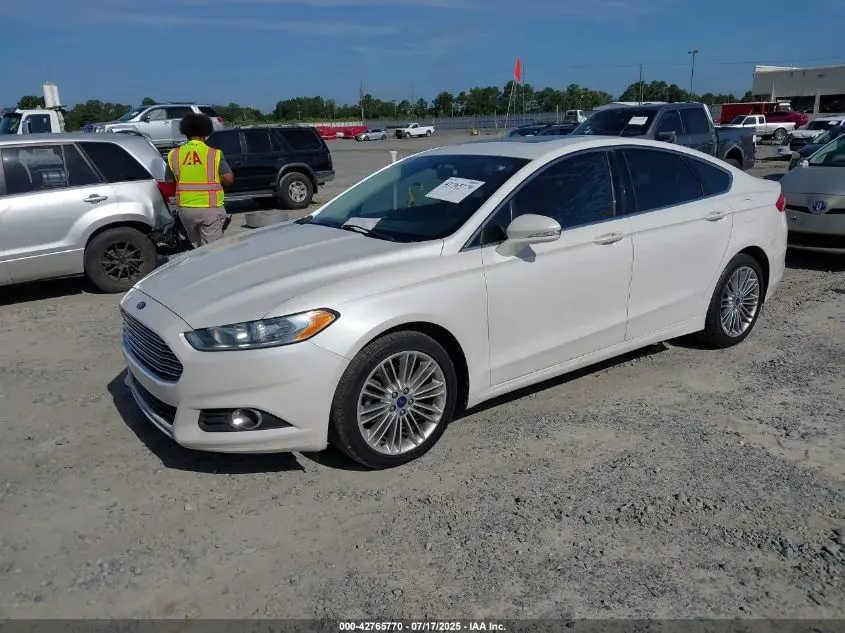 2014 FORD FUSION SE