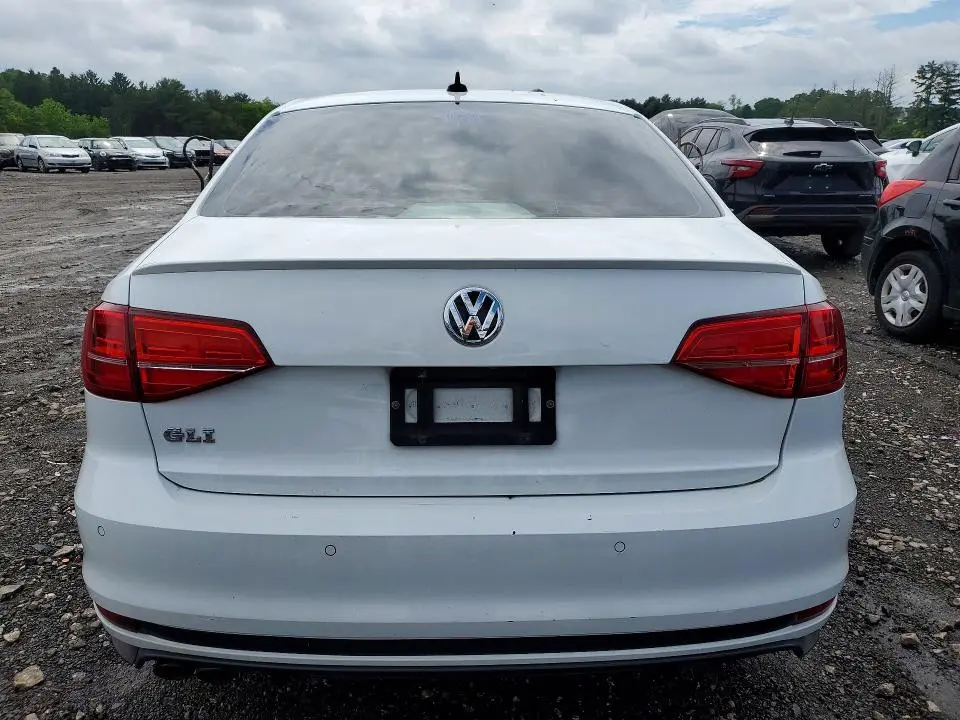 2016 VOLKSWAGEN JETTA GLI  