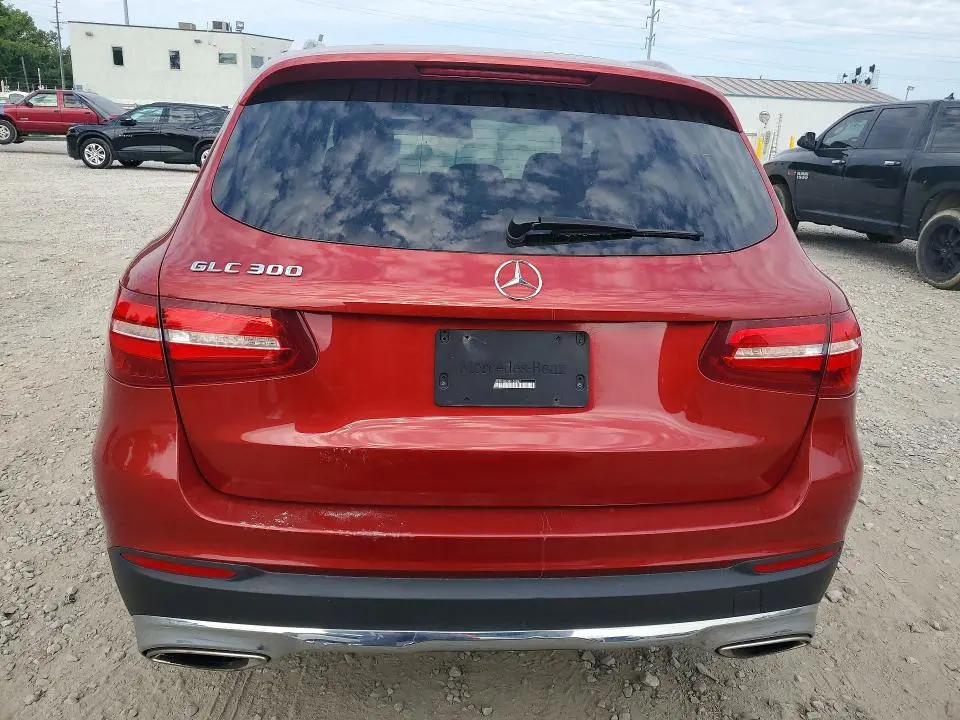 2017 MERCEDES-BENZ GLC 300  