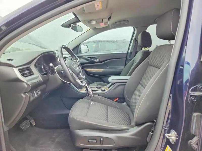 2017 GMC ACADIA SLE  