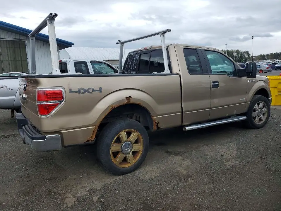 2013 FORD F150 SUPER CAB  
