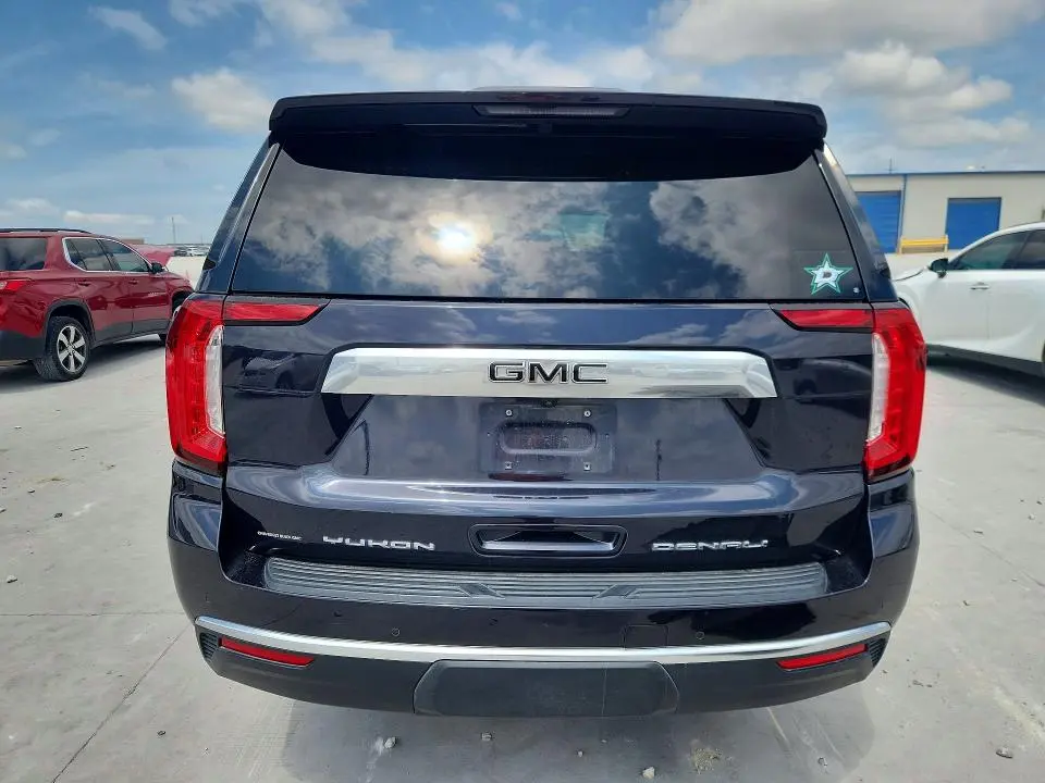 2023 GMC YUKON XL DENALI  