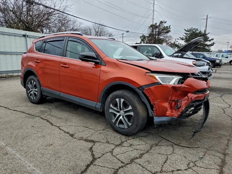 2016 TOYOTA RAV4 LE  