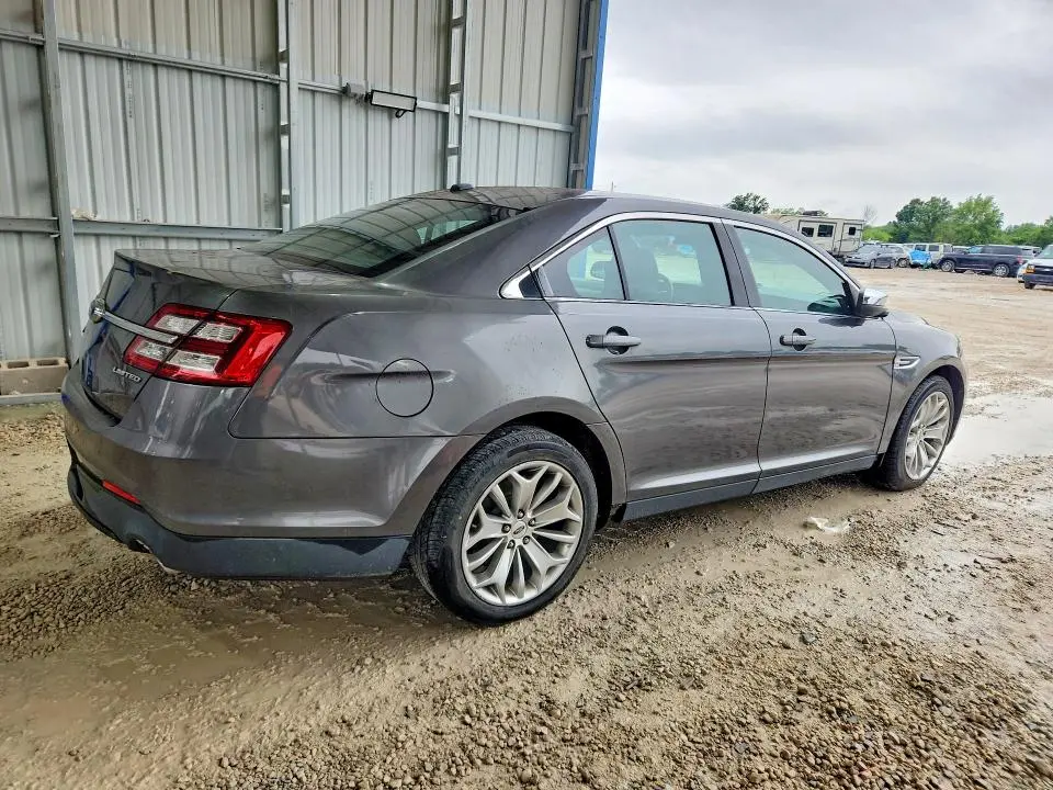 2015 FORD TAURUS LIMITED  
