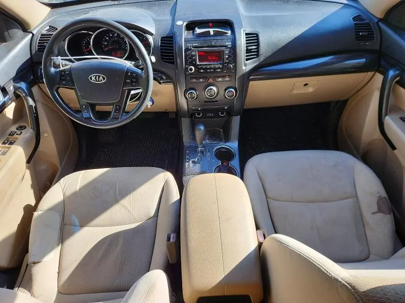 2012 KIA SORENTO LX  