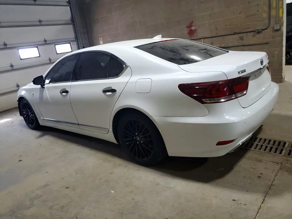 2015 LEXUS LS 460  