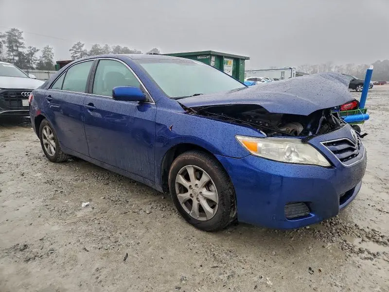 2011 TOYOTA CAMRY BASE  