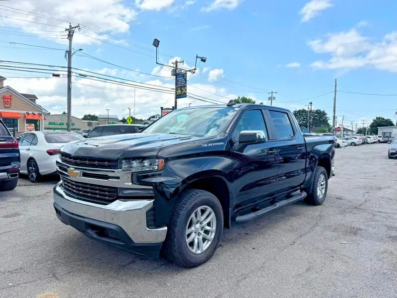 2020 CHEVROLET SILVERADO K1500 LT  