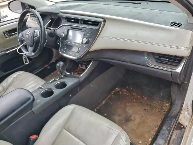 2016 TOYOTA AVALON XLE  