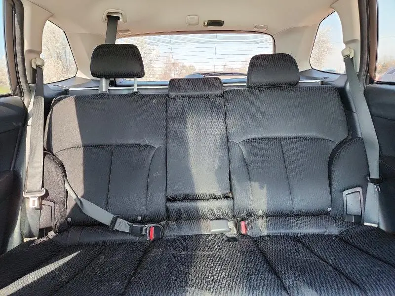 2010 SUBARU OUTBACK 2.5I  