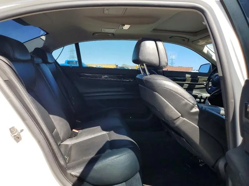 2013 BMW 750 LI  