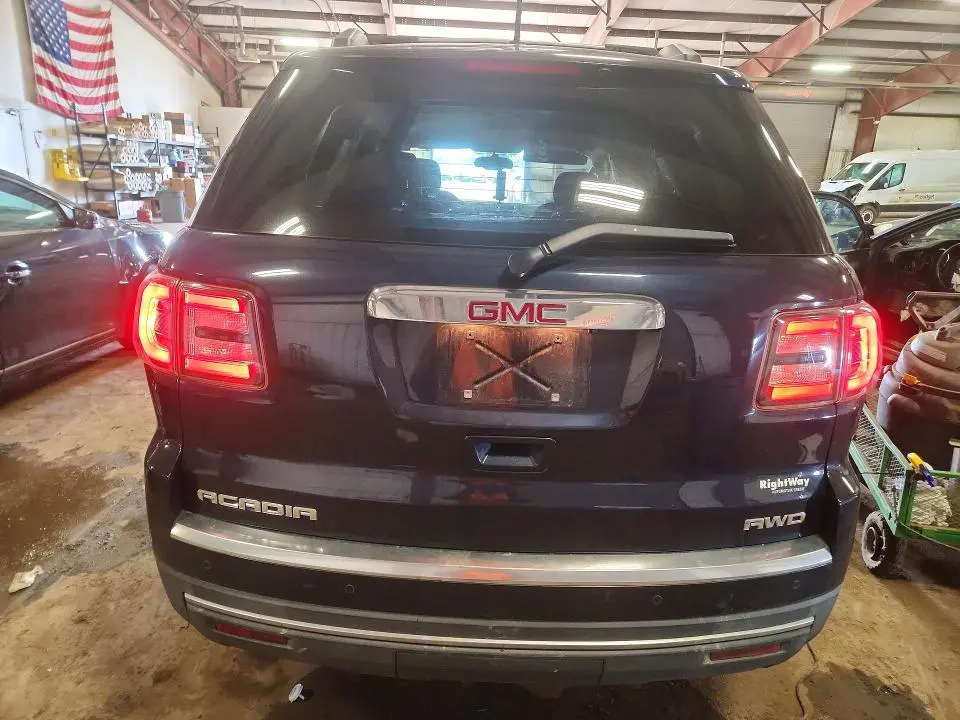 2016 GMC ACADIA SLE  
