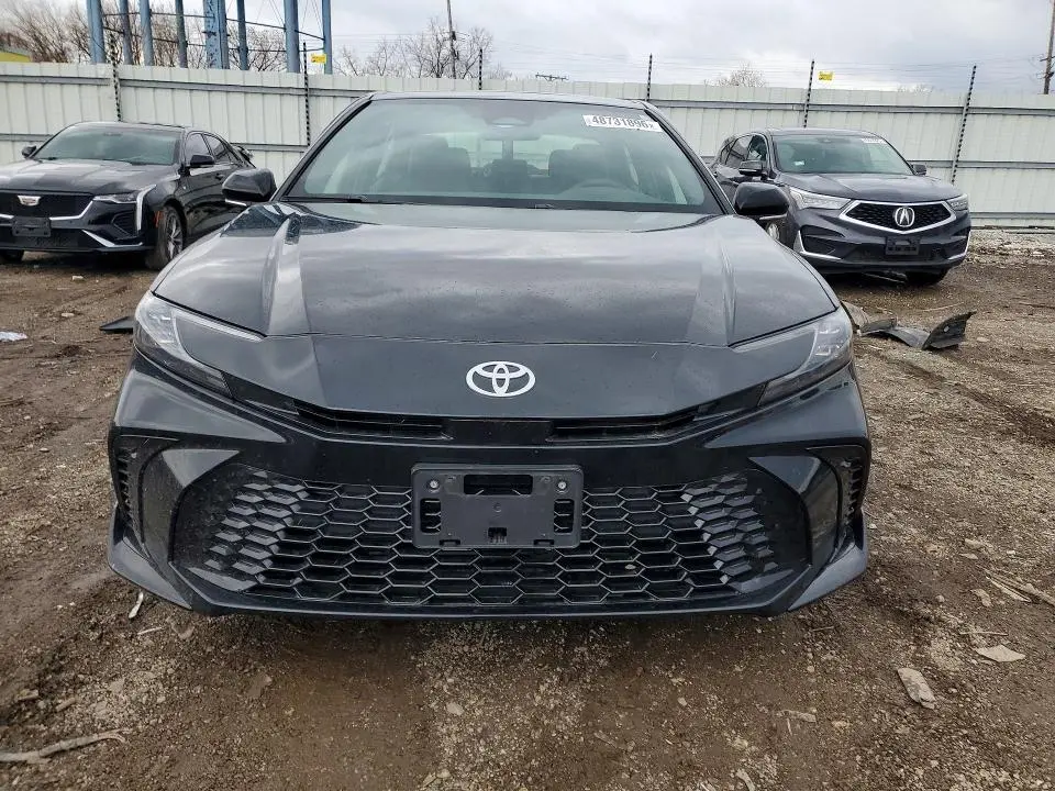 2025 TOYOTA CAMRY XSE  