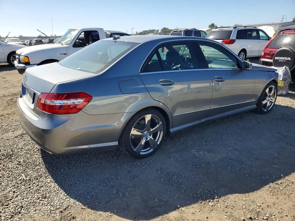 2010 MERCEDES-BENZ E 350  