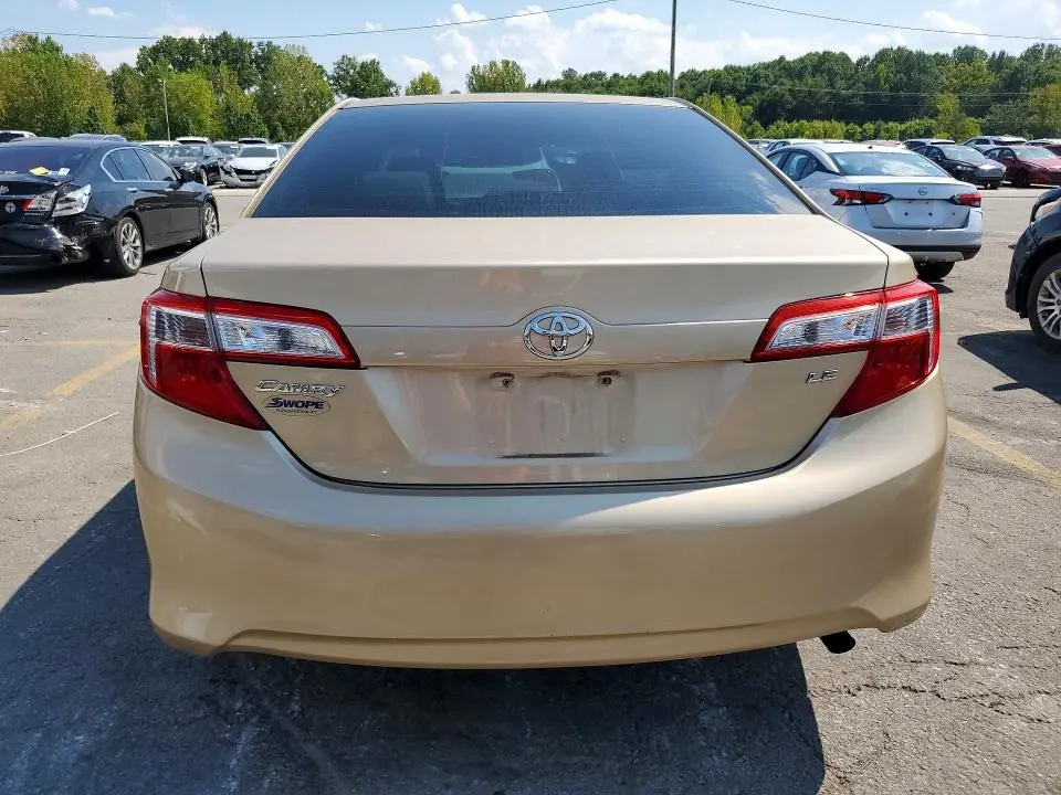 2012 TOYOTA CAMRY LE  