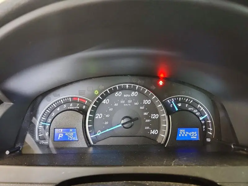 2012 TOYOTA CAMRY LE  