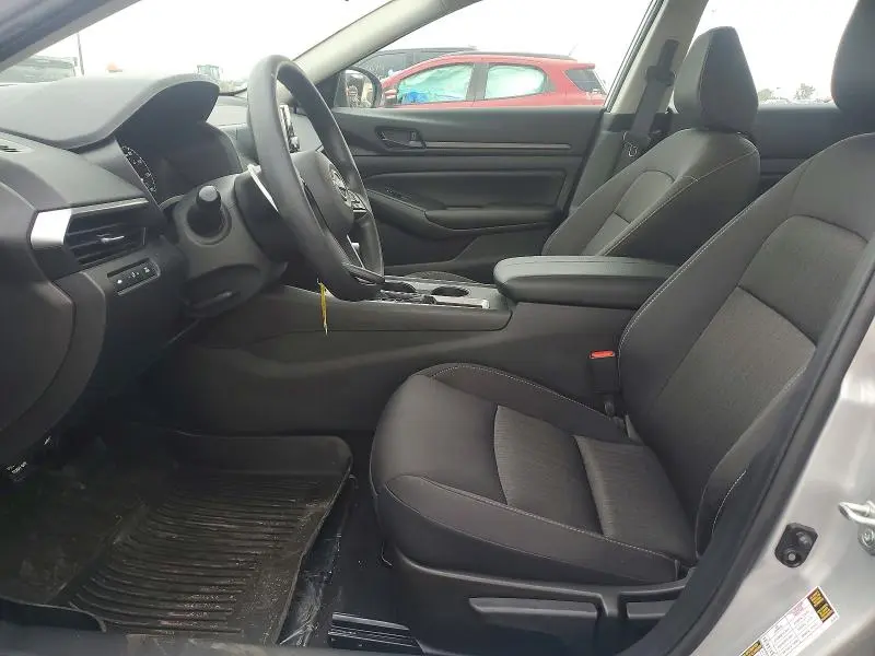 2024 NISSAN ALTIMA S  