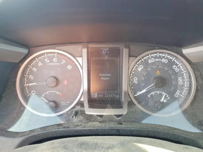 2017 TOYOTA TACOMA SR5 V6  
