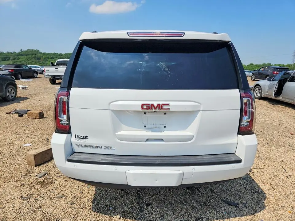 2015 GMC YUKON XL K1500 SLE  
