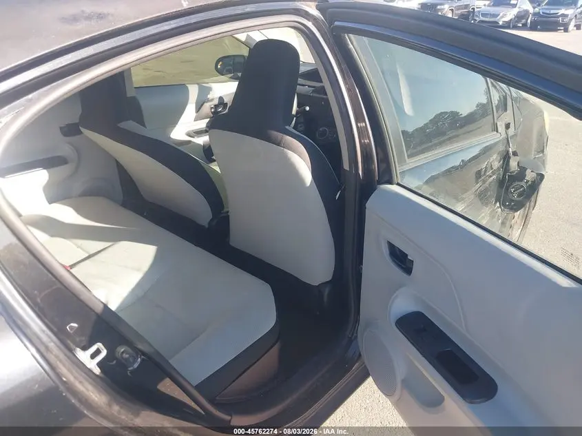 2013 TOYOTA PRIUS C ONE